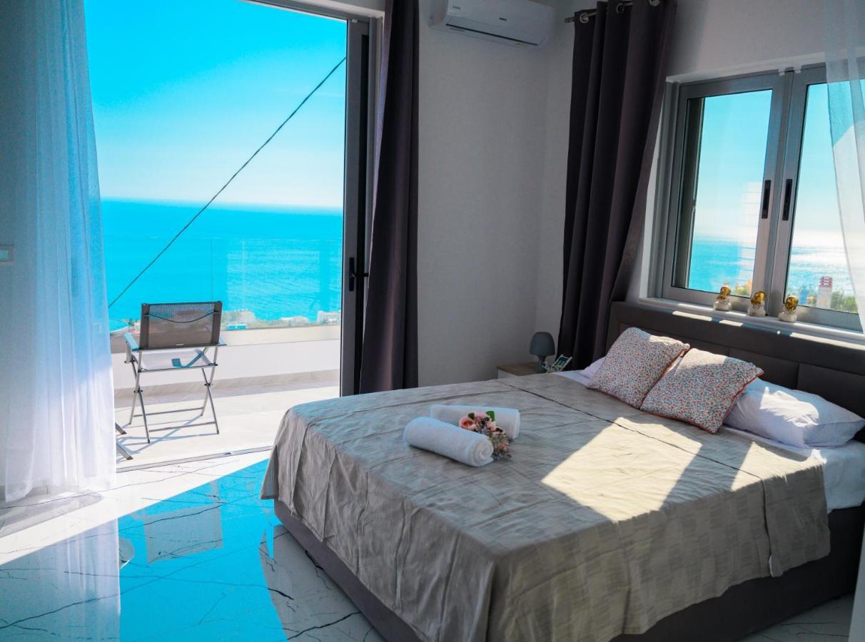 DhërmiIonian Pearlアパートメント エクステリア 写真